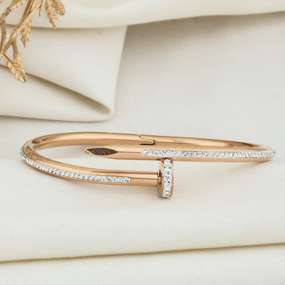Adjustable white stone glittery screw style kada