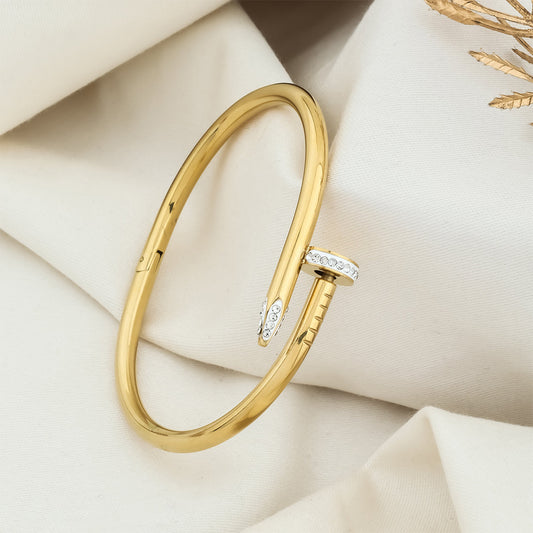 Screw style security kada