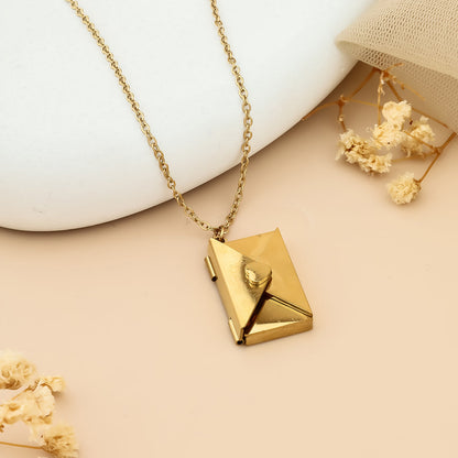 Love message box loket chain